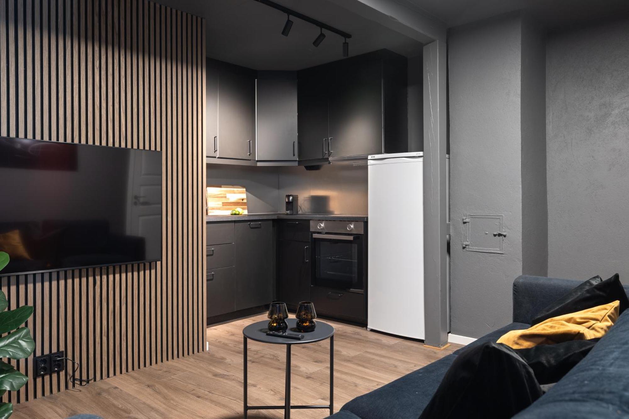 King bed - Free parking - Renovated June 2025 Bergen